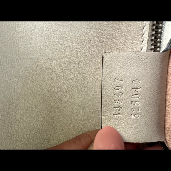 ✨SOLD✨ White GG Marmont Small Matelassé Shoulder Bag - Picture 11 of 15